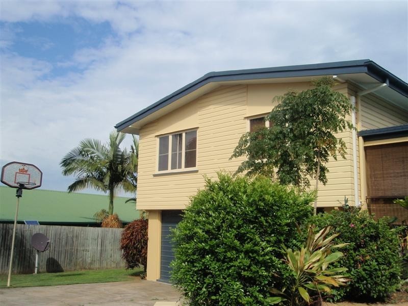 9 Macarthur Drive, Kallangur QLD 4503