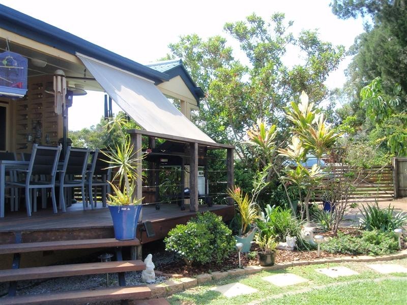 9 Macarthur Drive, Kallangur QLD 4503
