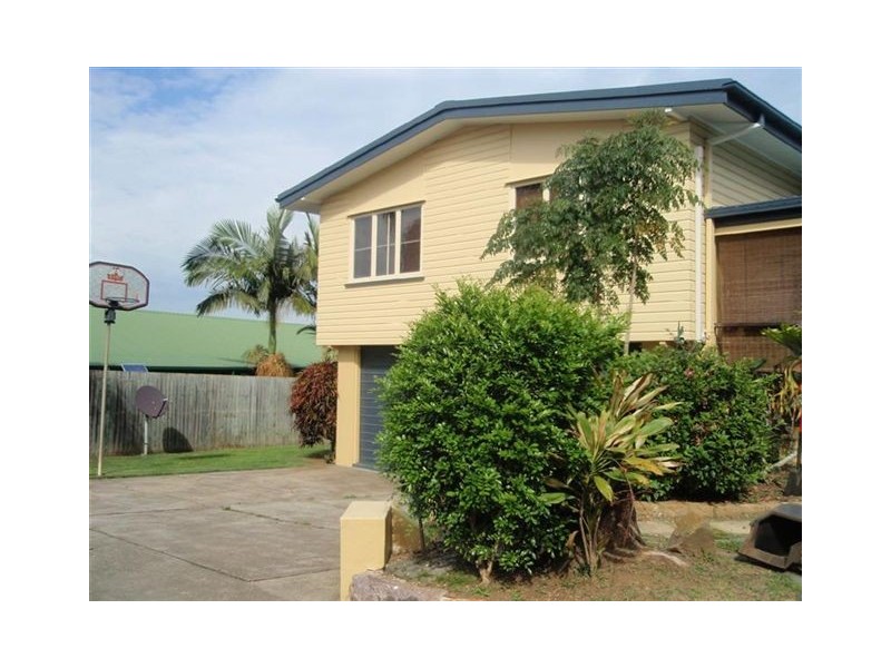 9 Macarthur Drive, Kallangur QLD 4503