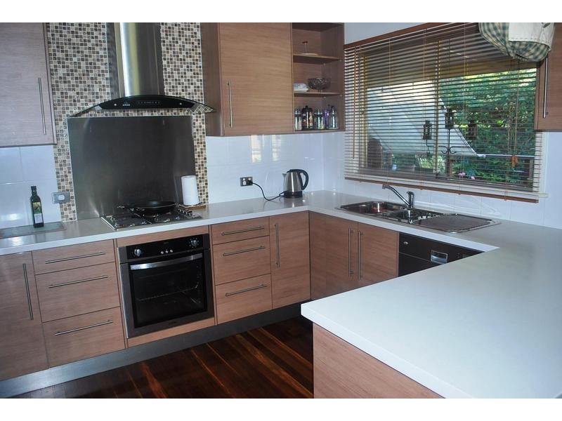 9 Macarthur Drive, Kallangur QLD 4503