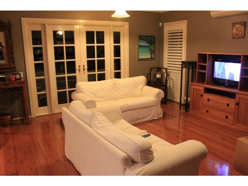 2 Kruger Court, Petrie QLD 4502