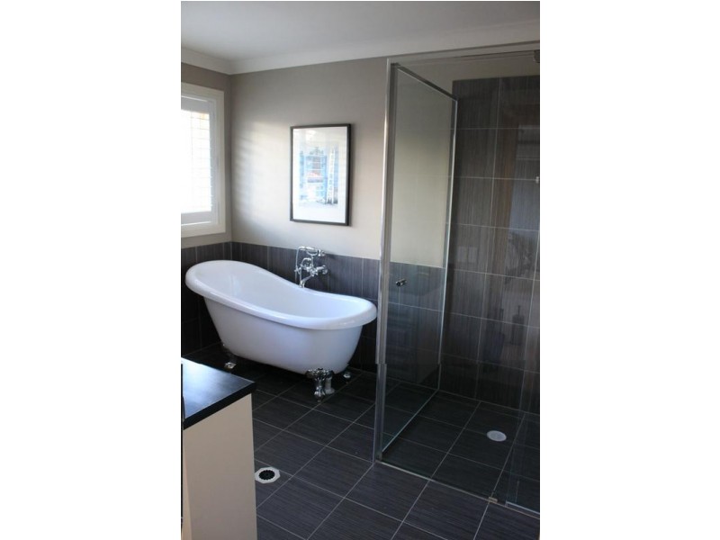 2 Kruger Court, Petrie QLD 4502