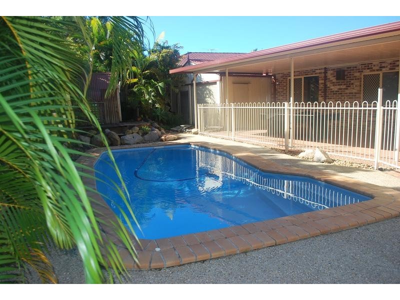 9 Bremer Court, Murrumba Downs QLD 4503