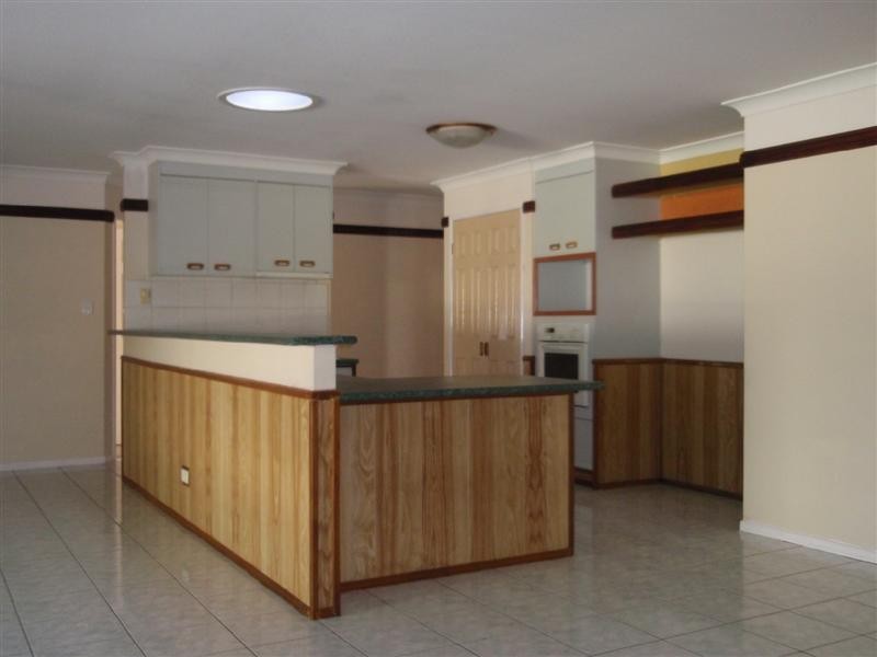 49 Macquarie Circuit, Forest Lake QLD 4078