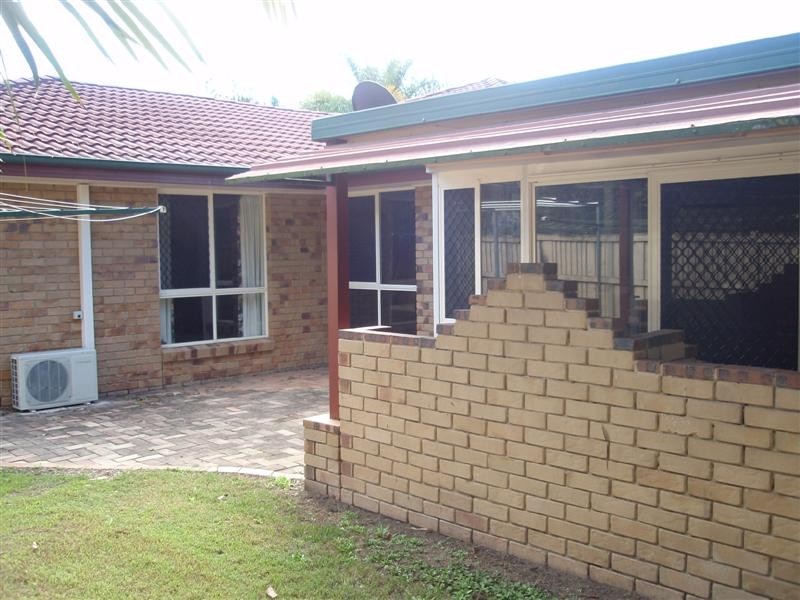 49 Macquarie Circuit, Forest Lake QLD 4078