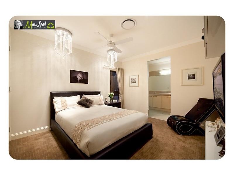5 Northquarter Drive, Murrumba Downs QLD 4503