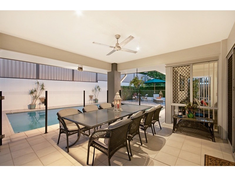 9 Northquarter Drive, Murrumba Downs QLD 4503