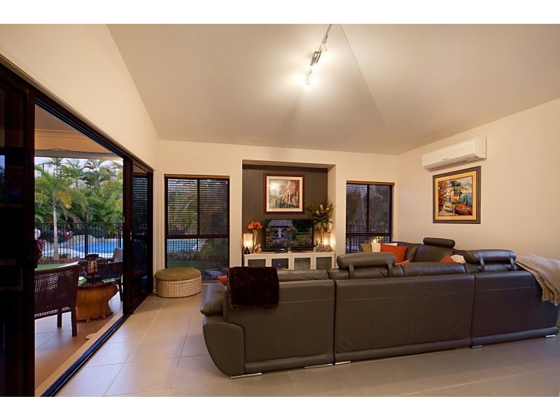 27 Blackall Road, Murrumba Downs QLD 4503