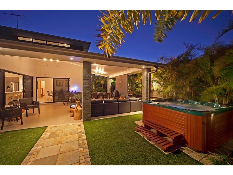 27 Blackall Road, Murrumba Downs QLD 4503