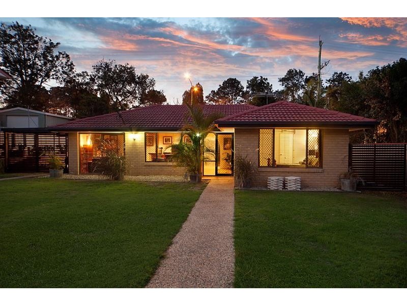 8 Doonside Parade, Brendale QLD 4500