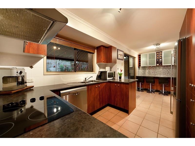 8 Doonside Parade, Brendale QLD 4500