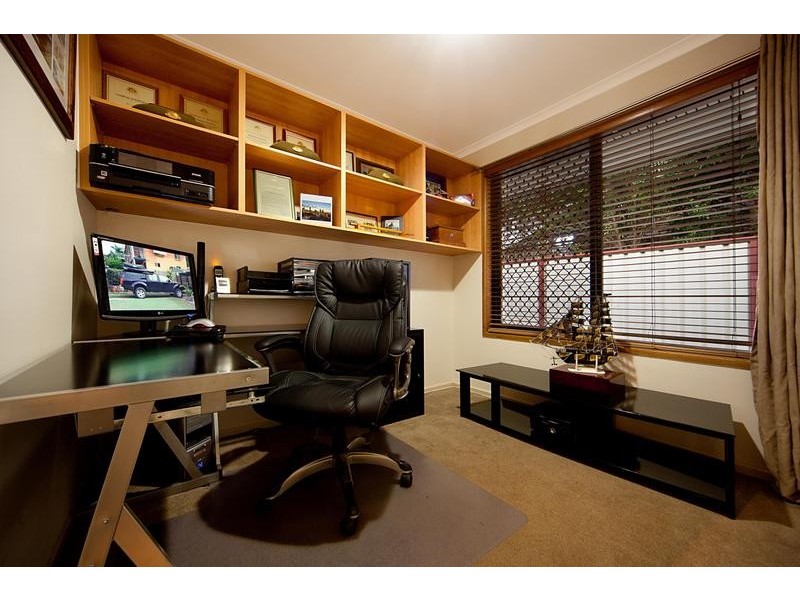 8 Doonside Parade, Brendale QLD 4500