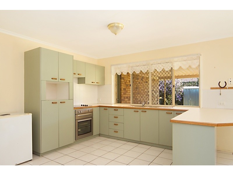 8 Fowler Drive, Caboolture South QLD 4510