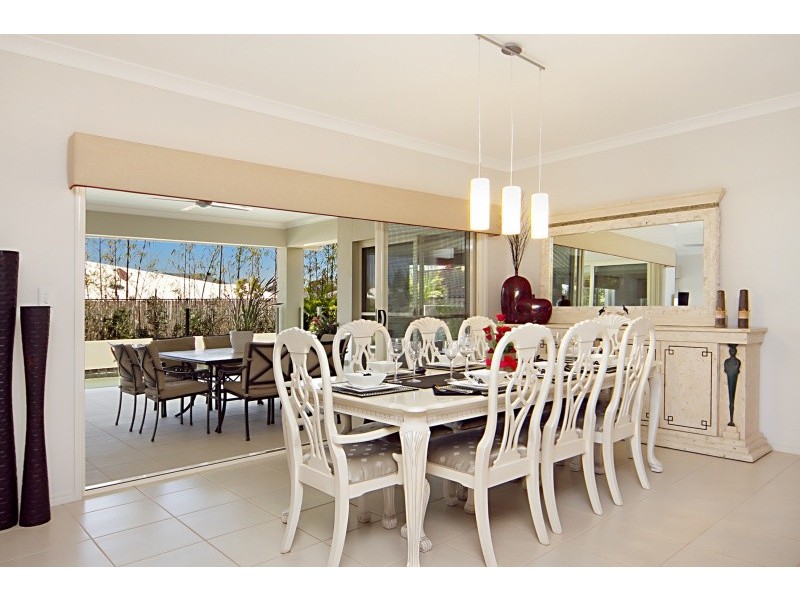 7 Twin Lakes Drive, Murrumba Downs QLD 4503