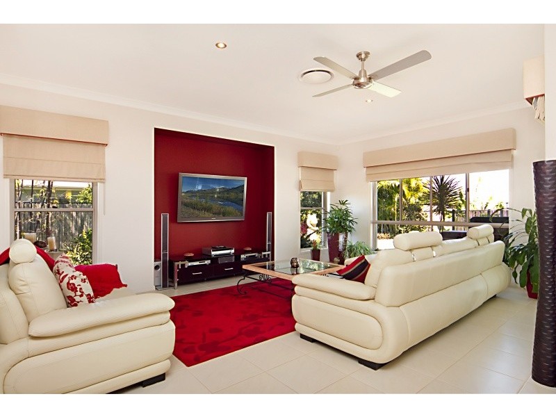 7 Twin Lakes Drive, Murrumba Downs QLD 4503