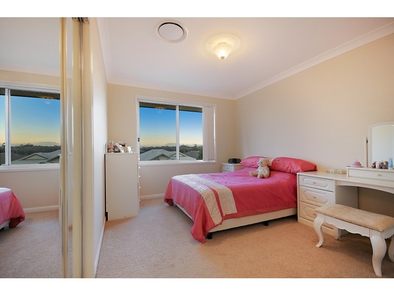 1 Warabi Crescent, North Lakes QLD 4509