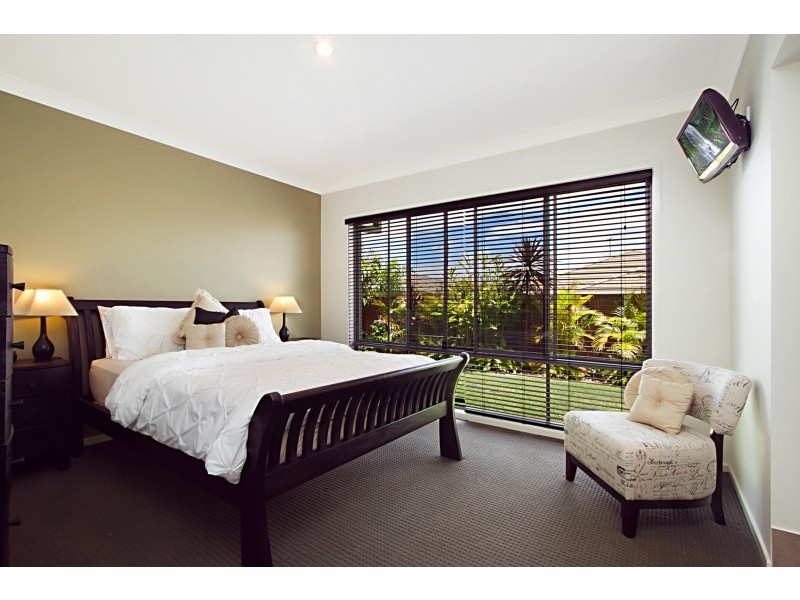 10 Hillcrest Court, Murrumba Downs QLD 4503
