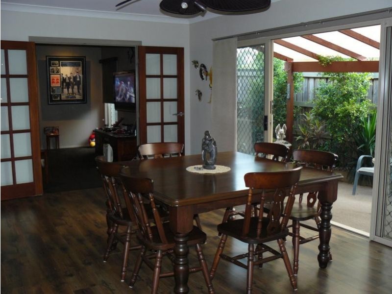 14 Waterway Crescent, Murrumba Downs QLD 4503