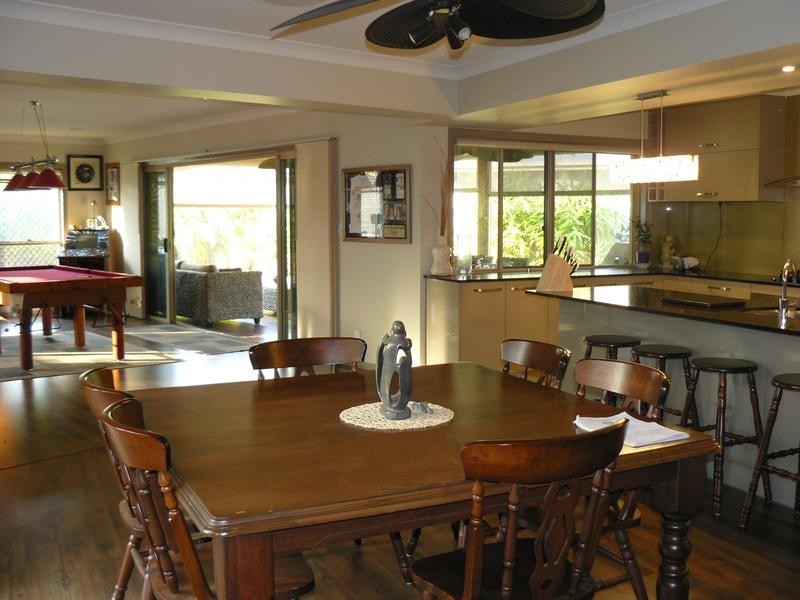 14 Waterway Crescent, Murrumba Downs QLD 4503