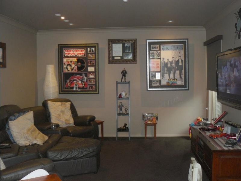 14 Waterway Crescent, Murrumba Downs QLD 4503