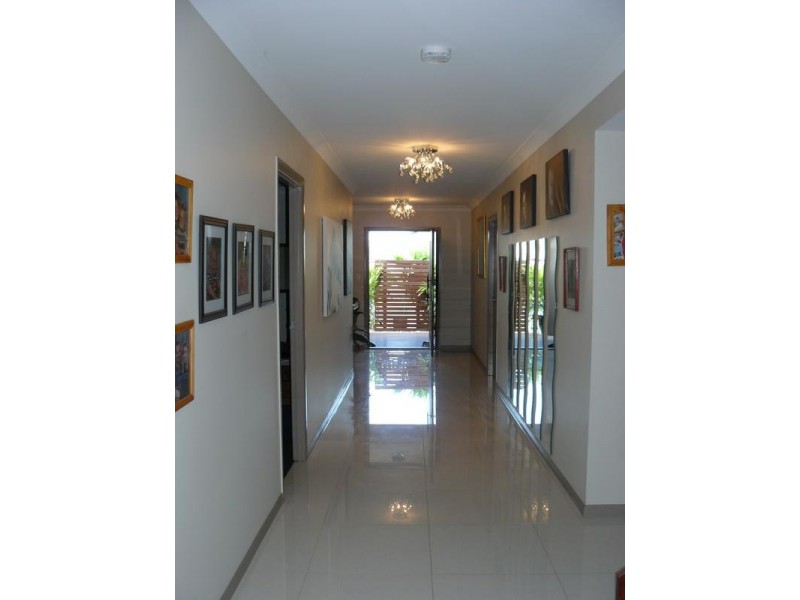 14 Waterway Crescent, Murrumba Downs QLD 4503