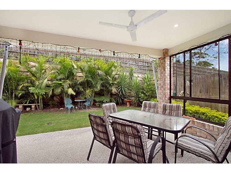 8 Illawarra Close, Griffin QLD 4503