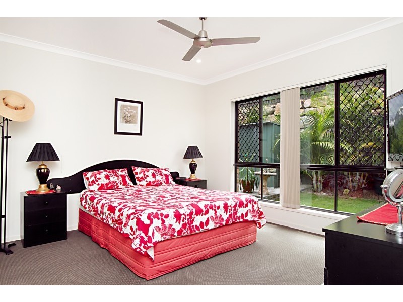 8 Illawarra Close, Griffin QLD 4503