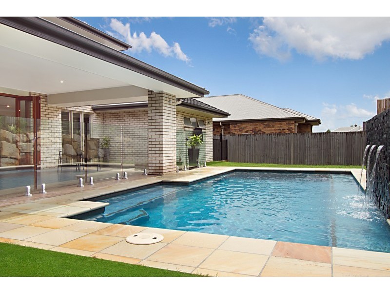 9 Possum Parade, North Lakes QLD 4509