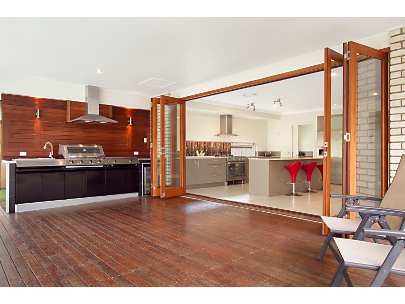 9 Possum Parade, North Lakes QLD 4509