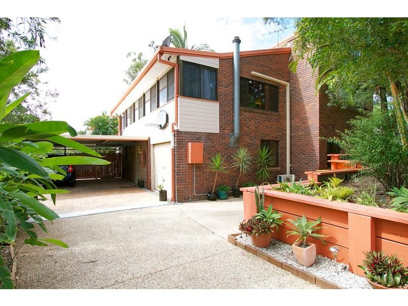 3 St Denis Street, Petrie QLD 4502