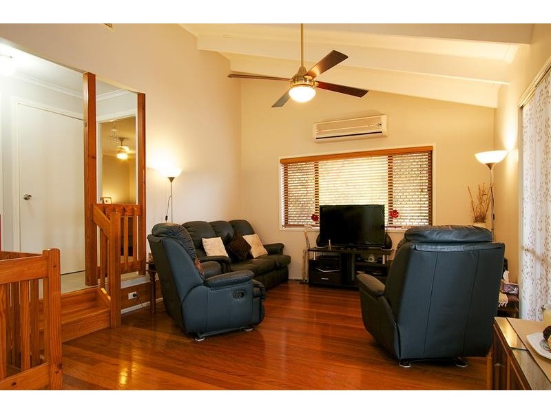 3 St Denis Street, Petrie QLD 4502