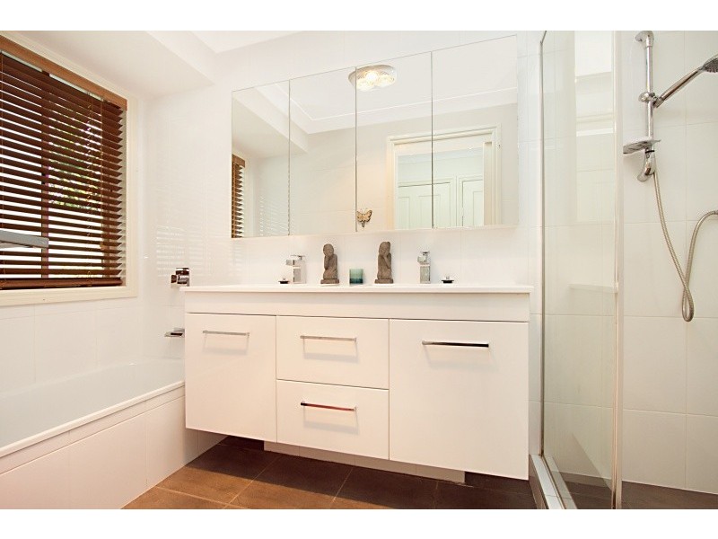 8 Kubiak Drive, Murrumba Downs QLD 4503