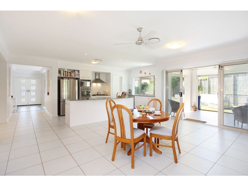 4 Cascade Court, Murrumba Downs QLD 4503