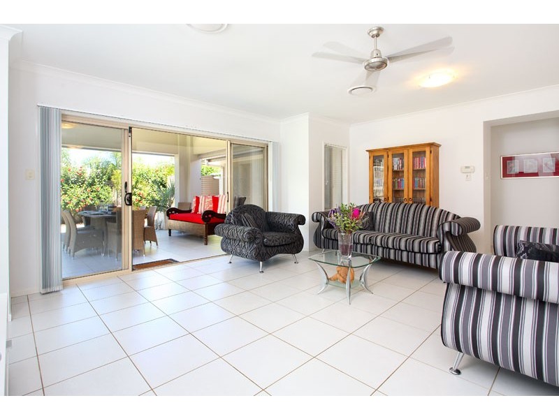 4 Cascade Court, Murrumba Downs QLD 4503