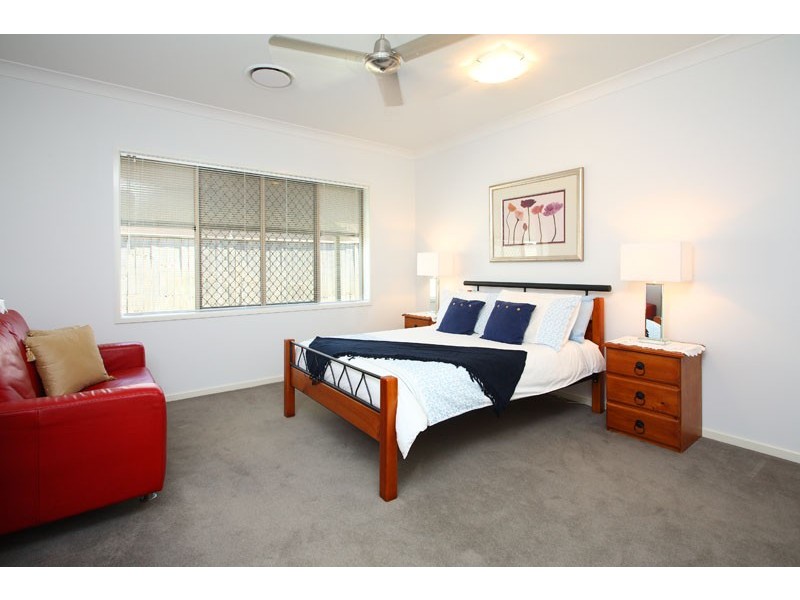 4 Cascade Court, Murrumba Downs QLD 4503