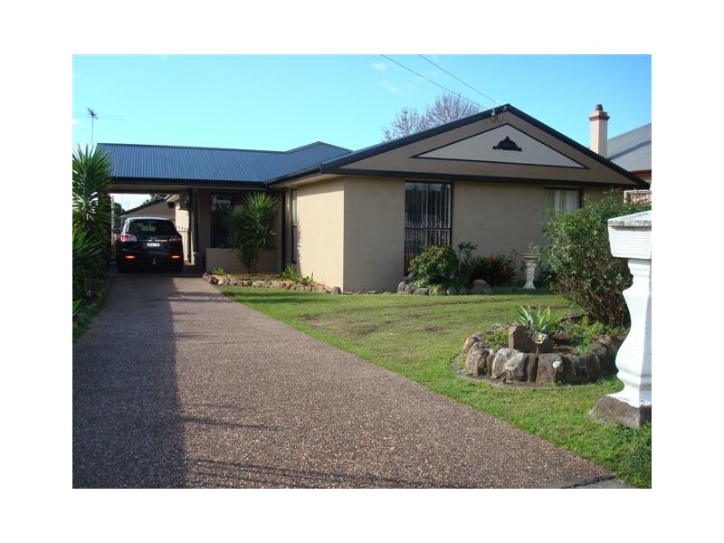 57 ANDERSON DRIVE, Tarro NSW 2322