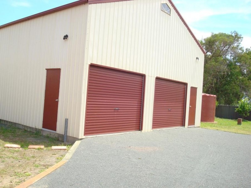17 Waterfront Road, Swan Bay NSW 2324