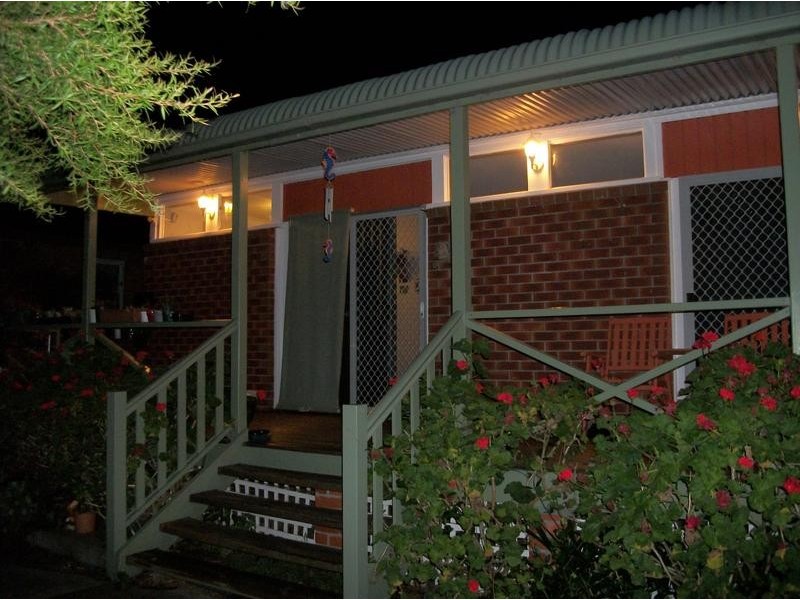 22 Duckenfield Avenue, Woodberry NSW 2322