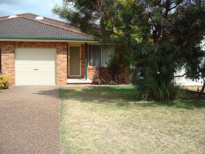 2/29A Waterbush Crescent, Woodberry NSW 2322