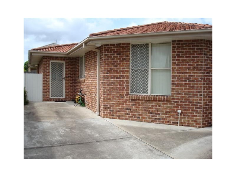 2/24 Fletcher Street, Beresfield NSW 2322