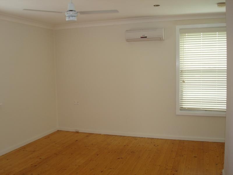 89 Kingstown Rd, Woodberry NSW 2322