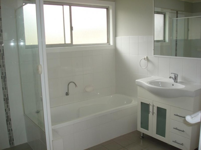 43 Weingartner Avenue, Tarro NSW 2322