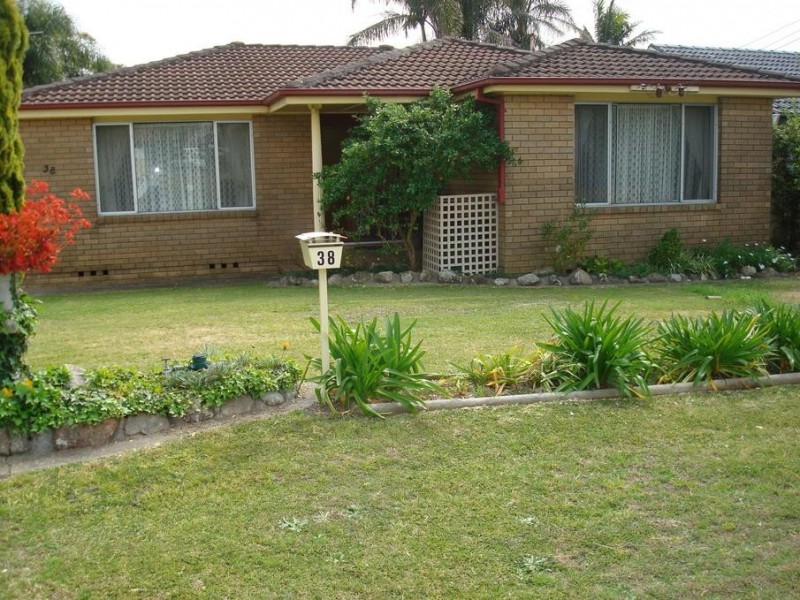 38 Swallow Avenue, Woodberry NSW 2322