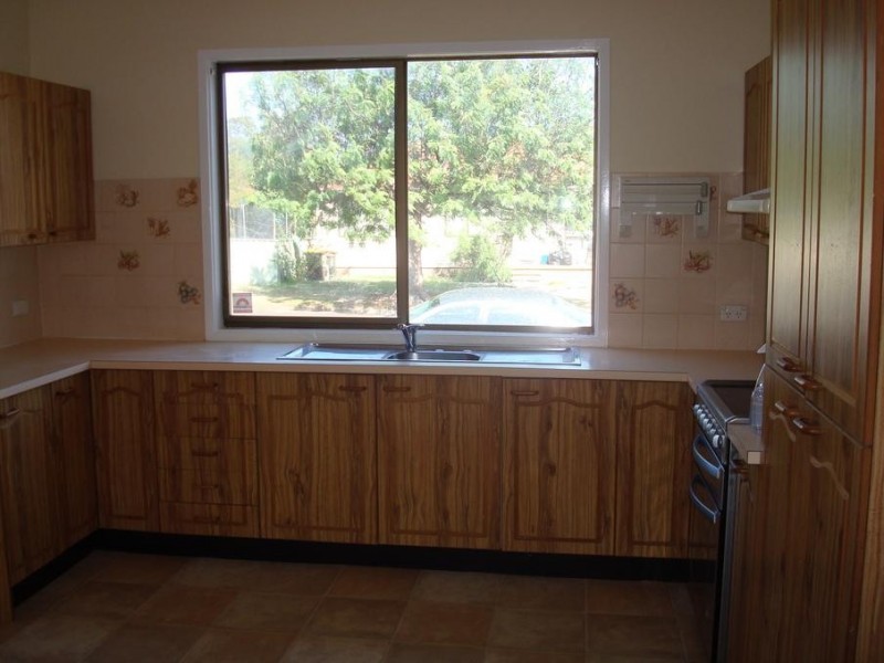16 Beresford Avenue, Beresfield NSW 2322