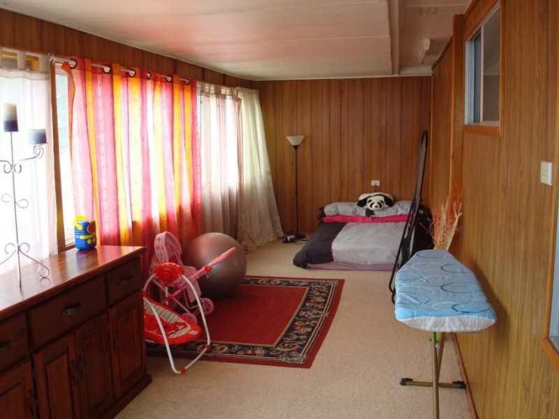14 Quarter Sessions Road, Tarro NSW 2322