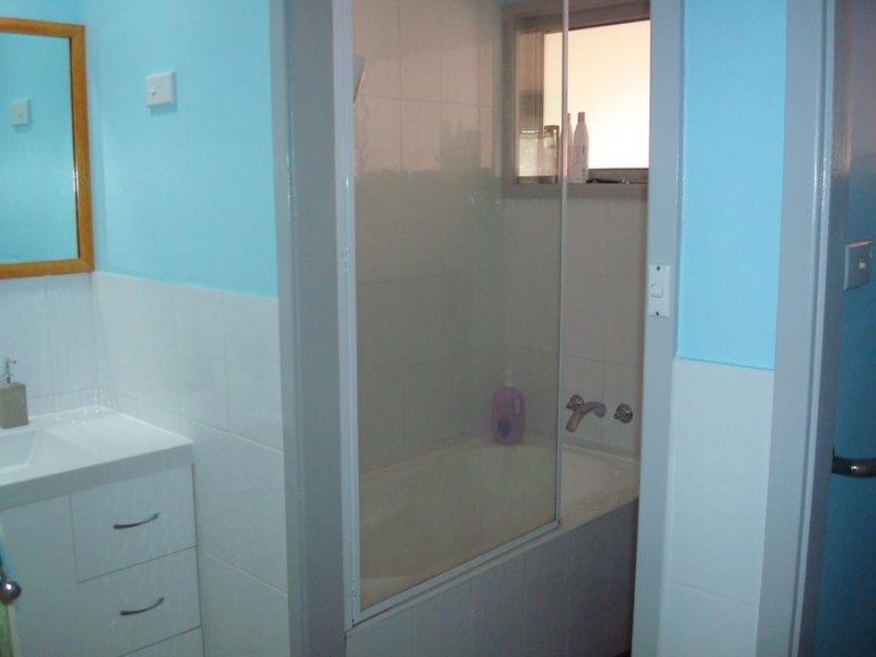 14 Quarter Sessions Road, Tarro NSW 2322