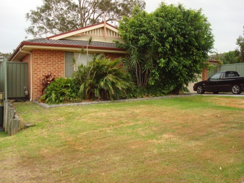 4 Maybush Avenue, Thornton NSW 2322