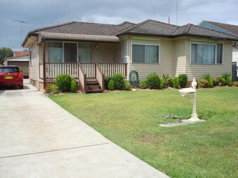 23 Curlew Crescent, Woodberry NSW 2322