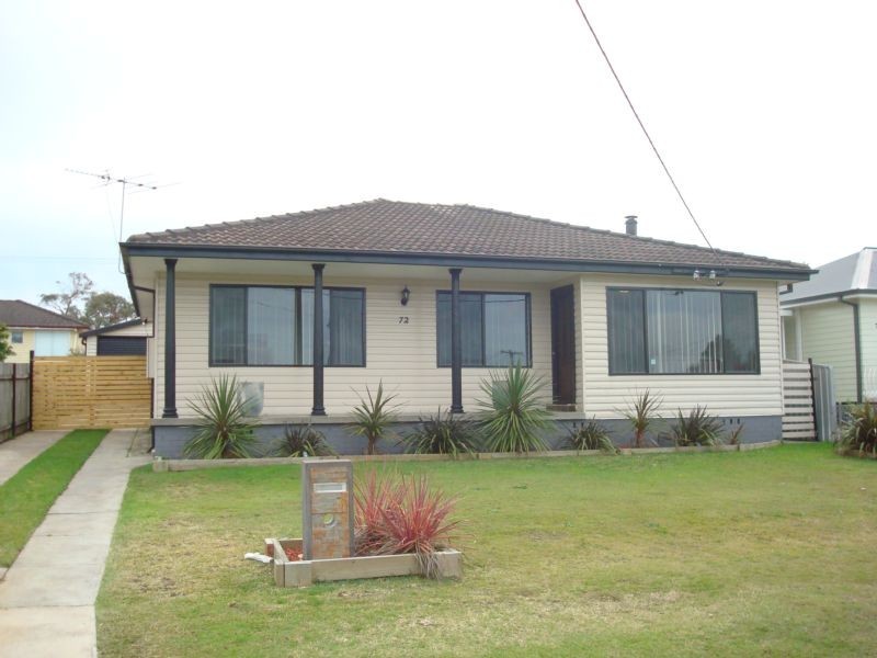 72 Kookaburra Parade, Woodberry NSW 2322