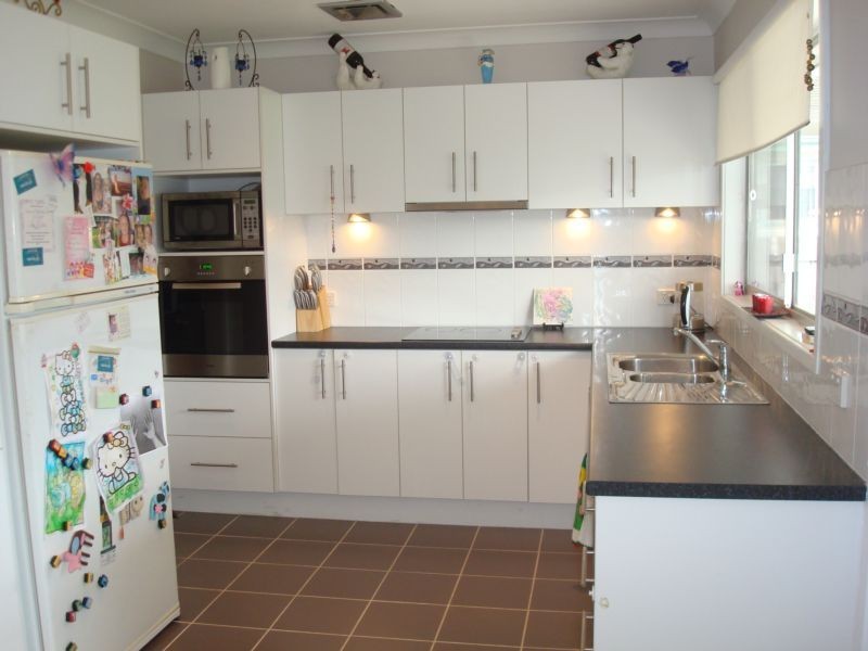 72 Kookaburra Parade, Woodberry NSW 2322